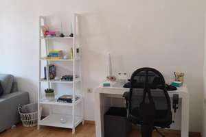 Helle 2-Zimmer Wohnung im 2. OG in Düsseldorf Flingern Nord – Degerstraße 56, 40215 Flingern Nord, Düsseldorf – Vorschaubild 1