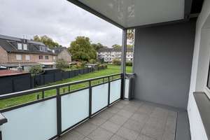 Wohnen im Grünen! 2-Zimmer mit großem Balkon! – Friedrich-Alfred-Straße 176, 47226 Rheinhausen-Mitte, Duisburg – Vorschaubild 1