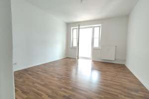 Gepflegte 3-Zi.-Altbauwohnung in Toplage nahe Boxhagener Platz („Boxi“)