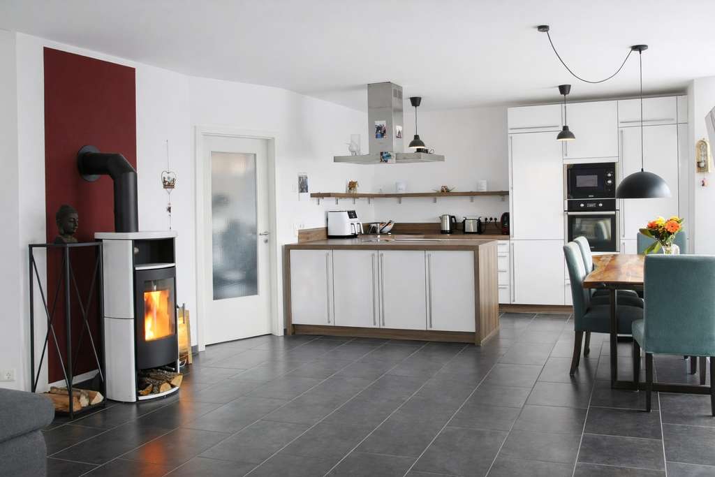 Immobilie in Bad Doberan - Modernes Einfamilienhaus (EFH) mit Wohlfühlcharakter ohne Makler - Bild 1