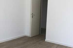 großzügige 2 Zimmer-Wohnung in Wiesbaden ! (aktuell noch in der Renovierung) – Wiesbaden – Vorschaubild 8