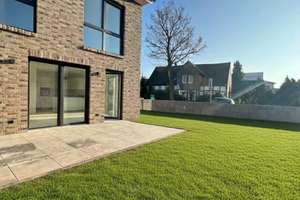 Wohnen im Neubau -Reihenhaus in Brackstedt-