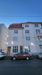Großzügiges Mehrfamilienhaus aus der Gründerzeit mit 5 Wohnungen in Ulm-Weststadt - Provisionsfrei!