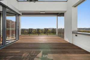 360° PANORAMA OHNE GRENZEN AUF 5 TERRASSEN - Exklusive Riedberger Feldrandlage mit Skylineblick – Die vollständige Adresse der Immobilie erhältst du vom Anbieter., 60438 Kalbach-Riedberg, Frankfurt am Main – Vorschaubild 7