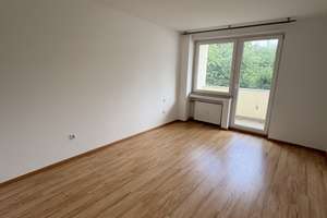 Düsseldorf ! Modernisierte 2-Zimmerwohnung mit Balkon, Keller und Garage – Die vollständige Adresse der Immobilie erhältst du vom Anbieter., 40231 Eller, Düsseldorf – Vorschaubild 2