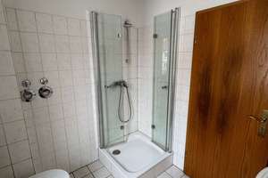 Helle 1-Raum Wohnung in Erfurt Ortsteil Alach – Die vollständige Adresse der Immobilie erhältst du vom Anbieter., 99090 Alach, Erfurt – Vorschaubild 2