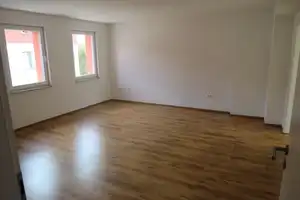 Tolle 4-Zimmer-Dachgeschoss-Wohnung – Oldenburger Straße xx, 39124 Magdeburg – Vorschaubild 2