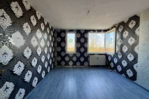 Attraktive 3,5 Zimmer-Wohnung mit Loggia in Westhagen mit viel Potenzial in guter Lage – Jenaer Str. 23, 38444 Westhagen, Wolfsburg – Vorschaubild 4