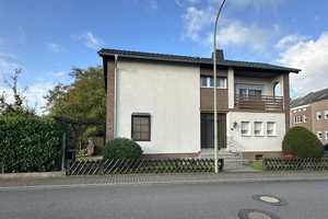 Modernes Einfamilienhaus mit Garten und Garage in top Lage von 52355 Düren – Düren (Kreis) – Vorschaubild 1