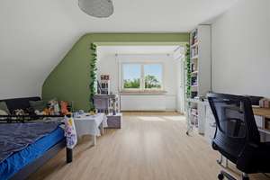 Charmantes Einfamilienhaus mit großem Garten in KA-Daxlanden – Die vollständige Adresse der Immobilie erhältst du vom Anbieter., 76189 Daxlanden, Karlsruhe – Vorschaubild 12