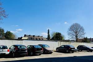 Für Jung & Alt: Bezugsfreie 3,5 Zimmer mit XXL-Loggia (Süden) * Aufzug * Nähe Bethesda Krankenhaus – Barbarossastraße 49, 41063 Gladbach, Mönchengladbach – Vorschaubild 15