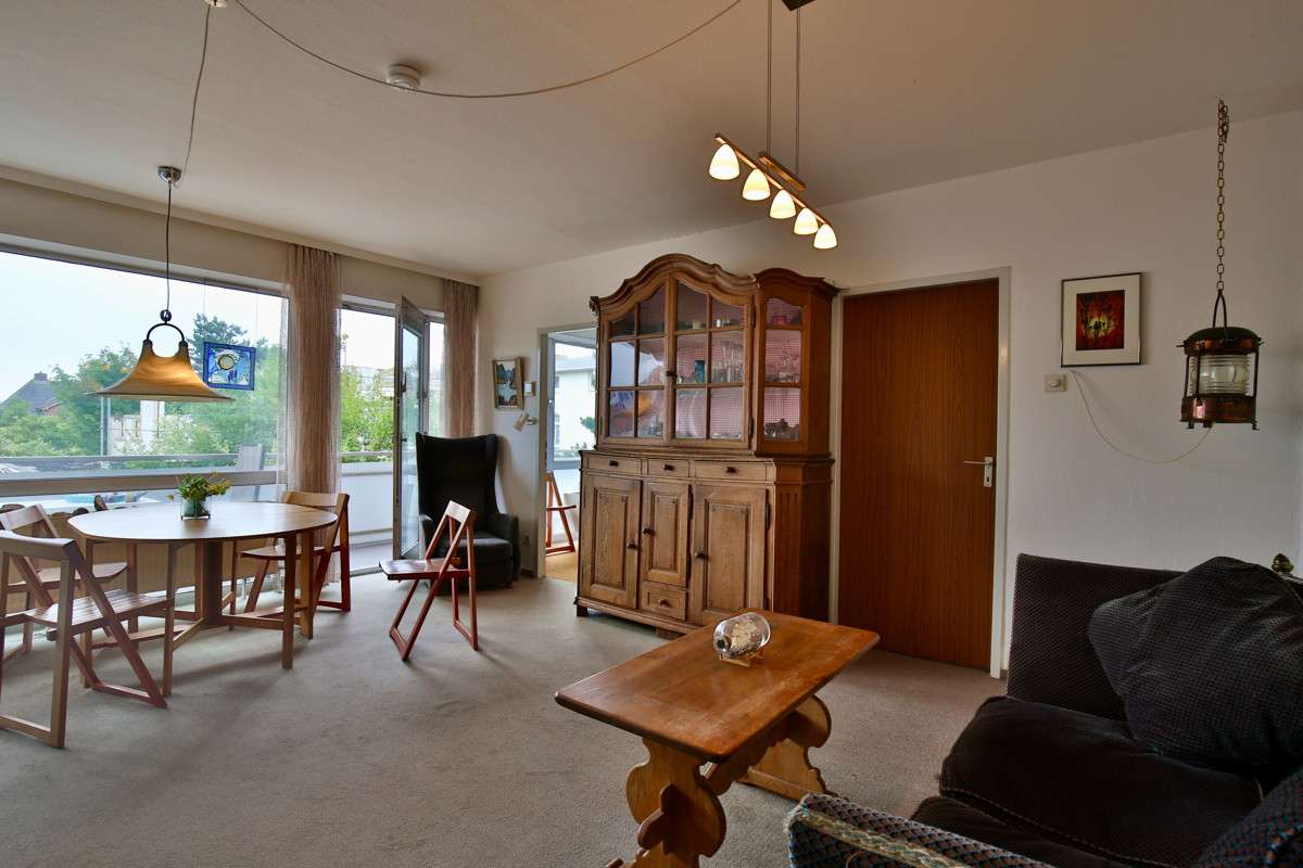 Immobilie in Wangerooge - Wohnung mit großem Süd-West-Balkon, 2 Schlafzimmer und mit viel Potenzial - Bild 3