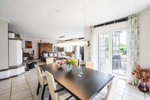Moderner Familientraum || Balkon und Garten || Doppelgarage – Die vollständige Adresse der Immobilie erhältst du vom Anbieter., 51515 Kürten – Vorschaubild 5