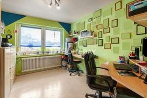 Vielseitiges Reihenmittelhaus mit Einliegerwohnung, Kachelofen und sonnigem Garten – Die vollständige Adresse der Immobilie erhältst du vom Anbieter., 88416 Ochsenhausen – Vorschaubild 14