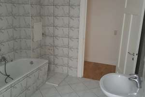 2-Zi-Wohnung in Mitte mit Parkett, kl. Balkon und EBK – Rutenbergstraße 18, 27568 Mitte, Bremerhaven – Vorschaubild 5