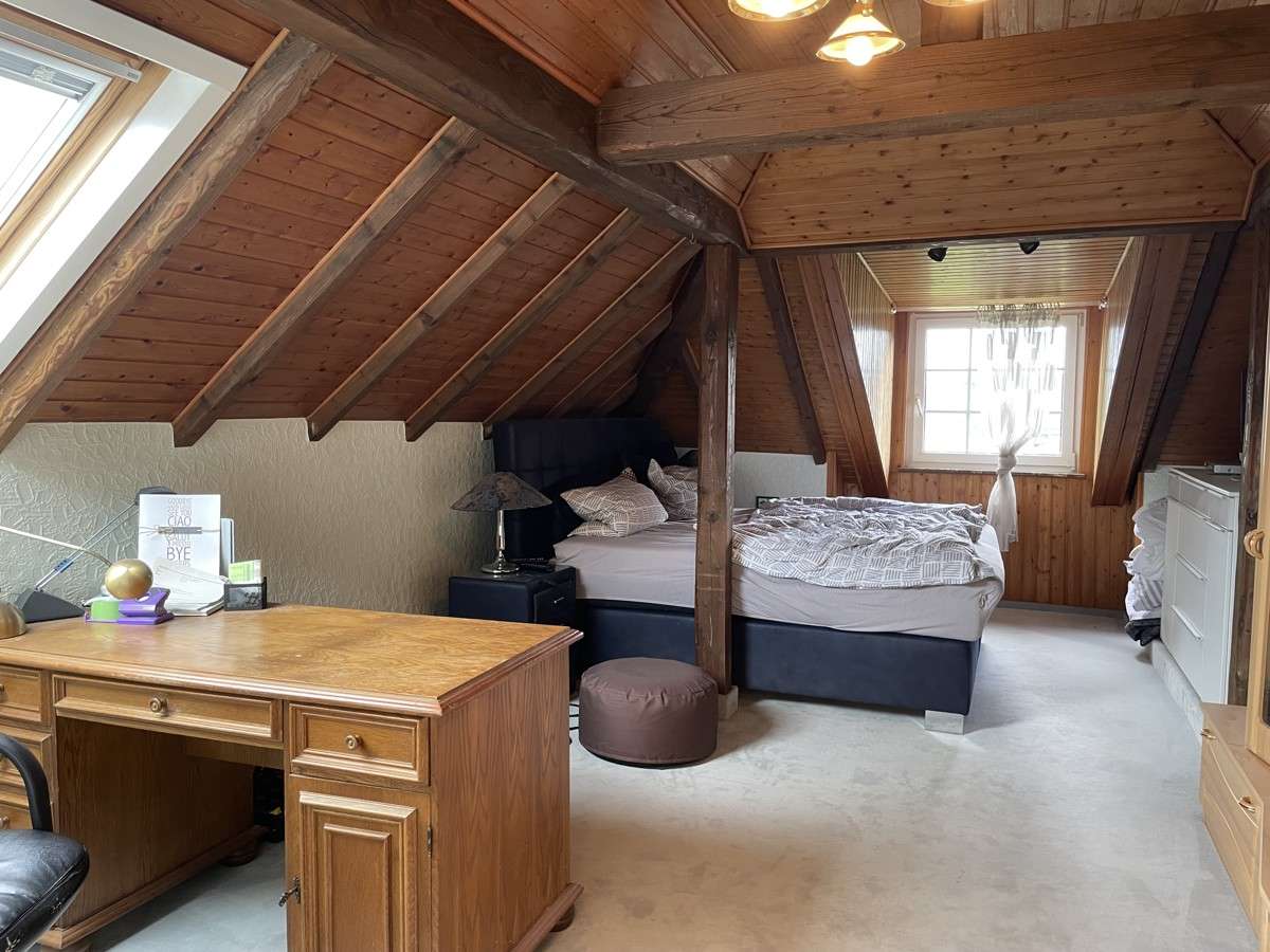 Immobilie in Florstadt - Einfamilienhaus im Bungalowstil mit großem Garten und Terrasse - Bild 5