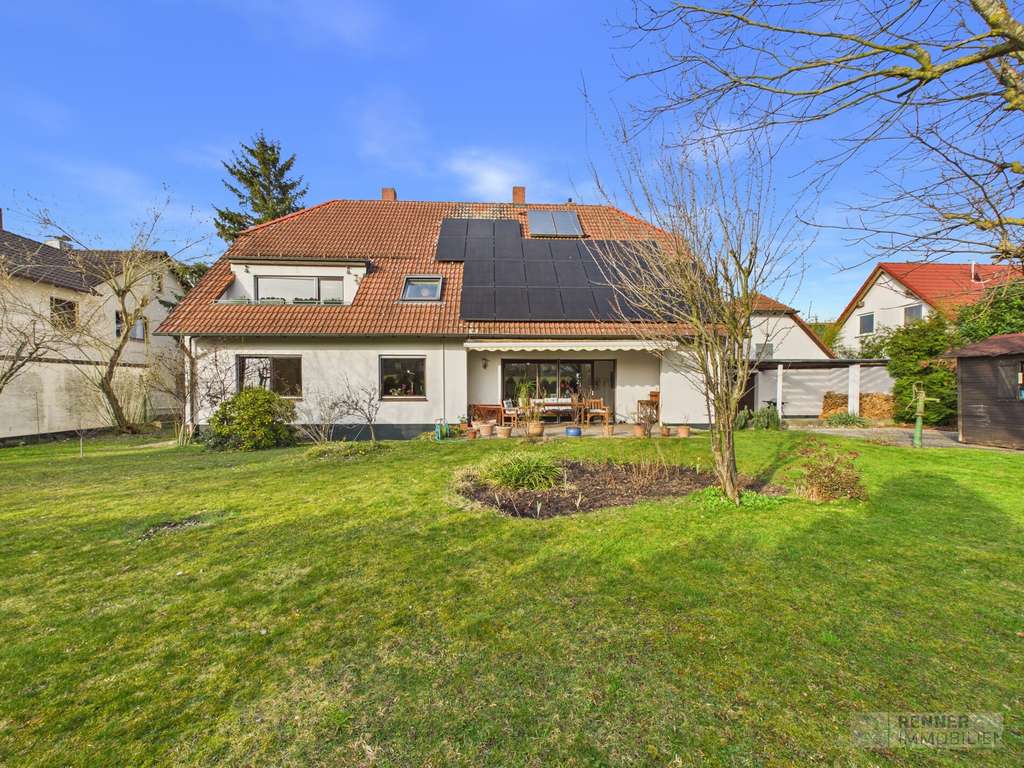 Immobilie in Bubenreuth - Großzügiges Haus mit großem Grundstück, Weitblick und PV-Anlage in Erlangens Umkreis - Bild 0