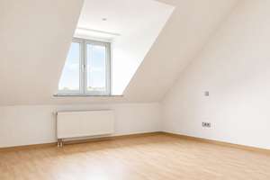 Lichtdurchflutete 3-Zimmer-Dachgeschosswohnung mit zwei Balkonen in Saarbrücken – Koßmannstraße 42, 42a, 66119 St. Arnual, Saarbrücken – Vorschaubild 8