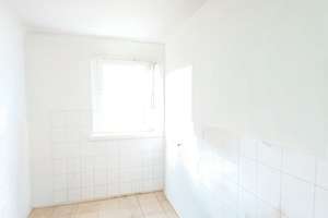 Lichtdurchflutete 2-Zimmer-Wohnung mit perfekter Ausrichtung und großem Potenzial nahe Jungfernheide – Heilmannring 44a, 13627 Charlottenburg-Nord, Berlin – Vorschaubild 6