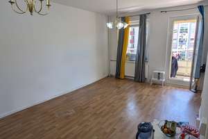Wohnen mit Charakter: 3-Zimmer-Wohnung in Dresden – Limbacher Weg 16, 1169 Gorbitz-Süd, Dresden – Vorschaubild 2