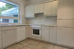 IDYLIC & SPACIOUS LIVING! Charming semi-detached house with secluded garden *Dog allowed* – Die vollständige Adresse der Immobilie erhältst du vom Anbieter., 65817 Eppstein – Vorschaubild 6