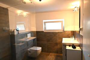 **** Ihr neues Zuhause: Modernisiertes Einfamilienhaus in ruhiger Lage – provisionsfrei .... **** – Die vollständige Adresse der Immobilie erhältst du vom Anbieter., 42653 Gräfrath, Solingen – Vorschaubild 14