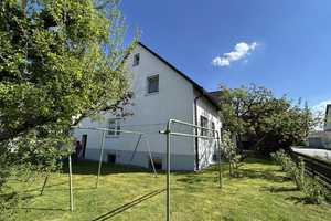 Gepflegtes Zweifamilienhaus in zentraler Lage von Roding – Cham (Kreis) – Vorschaubild 1