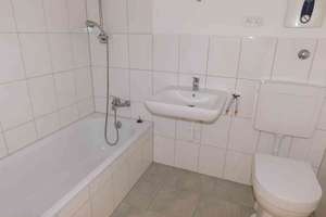 Bezugsfertiges 1-Raum-Appartement in sehr zentraler Lage zu vermieten – Dreilindenstr. 73, 45128 Südviertel, Essen – Vorschaubild 4
