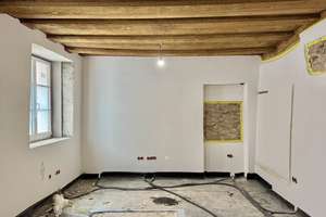 Wohnen im Denkmal – Top-Steuervorteil – 2-ZKB in der Regensburger Altstadt !!! – Steckgasse 4, 93047 Innenstadt, Regensburg – Vorschaubild 2
