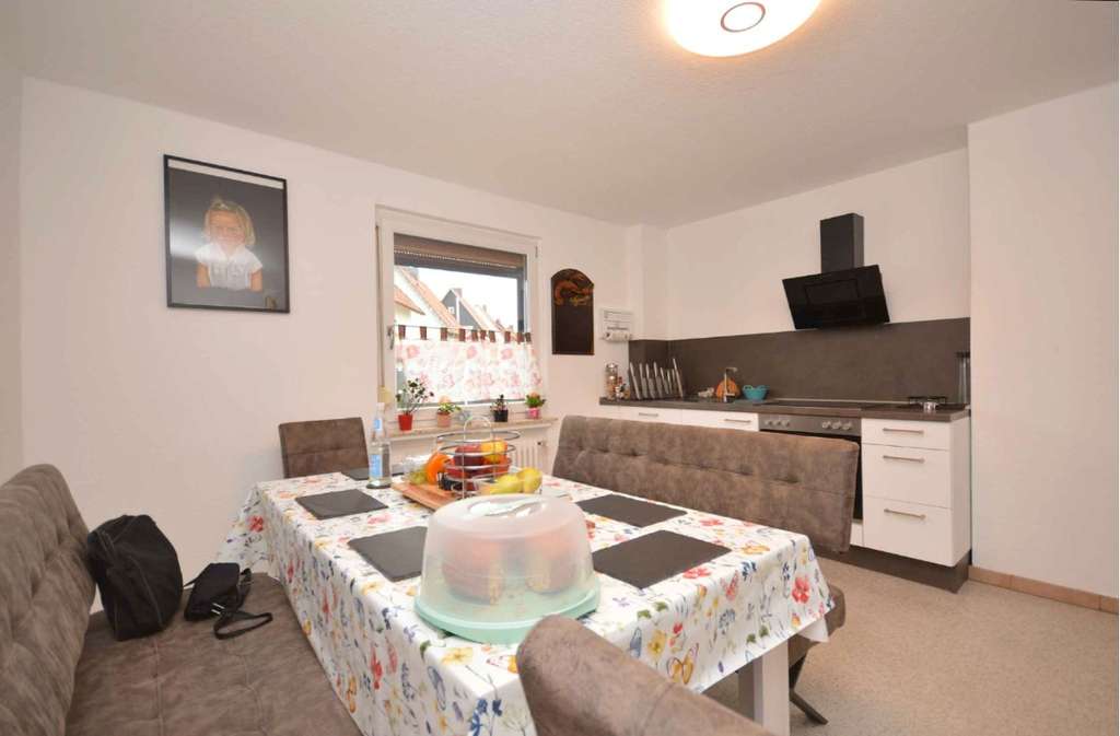 Immobilie in Liebenburg - Freistehendes Einfamilienhaus in Feldrandlage mit 7 Zimmern, Keller + Doppelgarage. - Bild 4