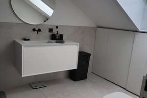Modernes Reihenhaus aus 2021 mit Whirlpool, PV-Anlage & exklusivem Interieur! – Die vollständige Adresse der Immobilie erhältst du vom Anbieter., 71732 Tamm – Vorschaubild 8