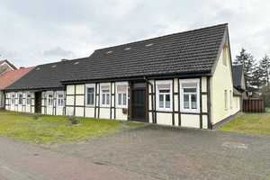 Platz für Träume: Großzügiges Fachwerkhaus mit Nebengebäuden und Garten – Zethlinger Dorfstr. 61, 39624 Altmarkkreis Salzwedel – Vorschaubild 2