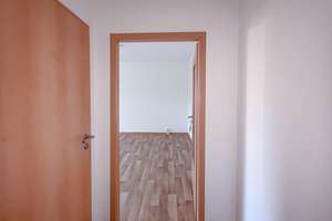 Kleine Wohnung, aber großer Balkon mit Blick ins Grüne … #richtigjut – 39130 Neu Olvenstedt, Magdeburg – Vorschaubild 2