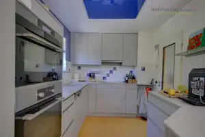 SCHÖNES REIHENENDHAUS MIT TRAUMHAFTEM GARTEN + TERRASSE UND GARAGE – Heilbronn (Kreis) – Vorschaubild 5