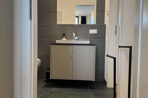 Eden Tower 23: Furnished Apartment | 14 Floor | Gym, Rooftop & 24/7 Concierge – Europa-Allee 11, 60327 Gallus, Frankfurt am Main – Vorschaubild 21
