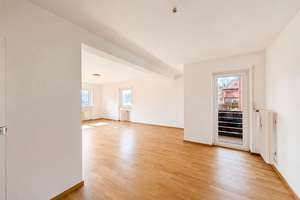 Frei & helle 3-Zi.-Wohnung in Toplage Erlenstegen mit EBK  & zwei Balkonen zu verkaufen 