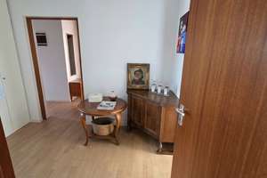 Großzügige 3-Zimmer Wohnung mit großer Loggia und TG-Stellplatz, von privat – Die vollständige Adresse der Immobilie erhältst du vom Anbieter., 40627 Unterbach, Düsseldorf – Vorschaubild 11