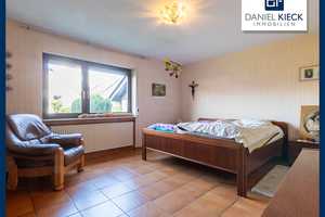 Gelegenheit in Weiterstadt: Modernisierungsbed. Einfamilienhaus auf repräsentativem Grundstück – Darmstadt-Dieburg (Kreis) – Vorschaubild 18