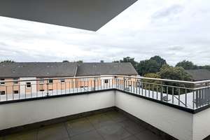 Charmante 2-Zimmer-Wohnung mit sonniger Dachterrasse und Stellplatz – Die vollständige Adresse der Immobilie erhältst du vom Anbieter., 26133 Osternburg, Oldenburg (Oldenburg) – Vorschaubild 6
