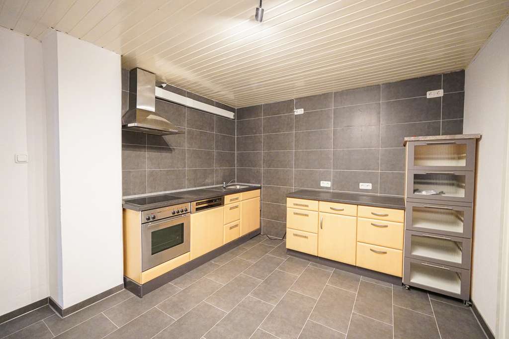 Immobilie in Ringgau - +++ Renoviertes Einfamilienhaus mit Scheune +++ - Bild 4