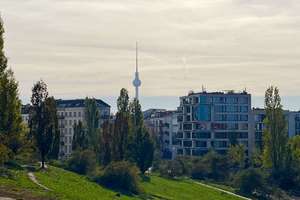 Kernsanierte Eigentumswohnung in Parknähe – ruhig und dennoch zentral gelegen – Die vollständige Adresse der Immobilie erhältst du vom Anbieter., 10439 Prenzlauer Berg, Berlin – Vorschaubild 6