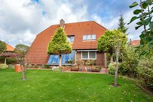Charmantes Zweifamilienhaus in ruhiger Sackgassenlage von Wilhelmshaven – Die vollständige Adresse der Immobilie erhältst du vom Anbieter., 26389 Maadebogen, Wilhelmshaven – Vorschaubild 2