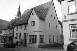 Charmantes Mehrfamilienhaus im Altstadtkern von Neckargemünd! – Rhein-Neckar-Kreis – Vorschaubild 1