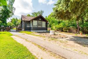 Rückzugsort im Grünen: Barrierearmer Bungalow mit Garten und Nebengebäuden für Familie und Hobby – Die vollständige Adresse der Immobilie erhältst du vom Anbieter., 15831 Blankenfelde-Mahlow – Vorschaubild 1