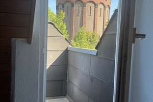 Komplett sanierte 2-Zimmer-Wohnung mit 2 Balkonen und Duschbad – Gutenbergstrasse 38, 47803 Kempener Feld/Baackeshof, Krefeld – Vorschaubild 4