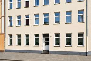 ***Gepflegte EG Wohnung mit kleinem Garten zu vermieten***