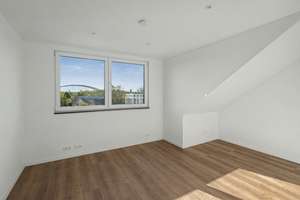 Top-Investment in Köln-Mülheim: Voll vermietetes, hochwertig saniertes MFH mit 10 WE – Die vollständige Adresse der Immobilie erhältst du vom Anbieter., 51065 Mülheim (Ortsteil), Köln – Vorschaubild 3