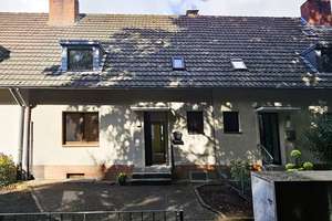 Reihenmittelhaus mit Garten und Garage in Köln-Höhenhaus – viel Potenzial für Ihre Wohnideen. – Birkenweg 23, 51061 Höhenhaus, Köln – Vorschaubild 2