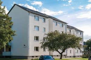 Wohnung in der Teichbreite – 3 Zimmer mit Loggia – Die vollständige Adresse der Immobilie erhältst du vom Anbieter., 38448 Teichbreite, Wolfsburg – Vorschaubild 2