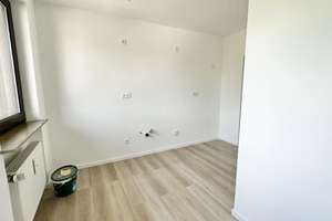 Nähe Wöhrder Wiese, ! 3-ZW, 83 m², Laminat, Balkon – Die vollständige Adresse der Immobilie erhältst du vom Anbieter., 90489 Marienvorstadt, Nürnberg – Vorschaubild 10
